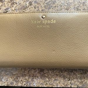 Kate Spade Mini Wallet
